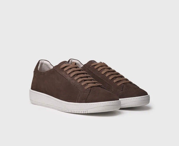 Klassisk sneaker I blødt nubuck skind - Connoisseur - cph.dk