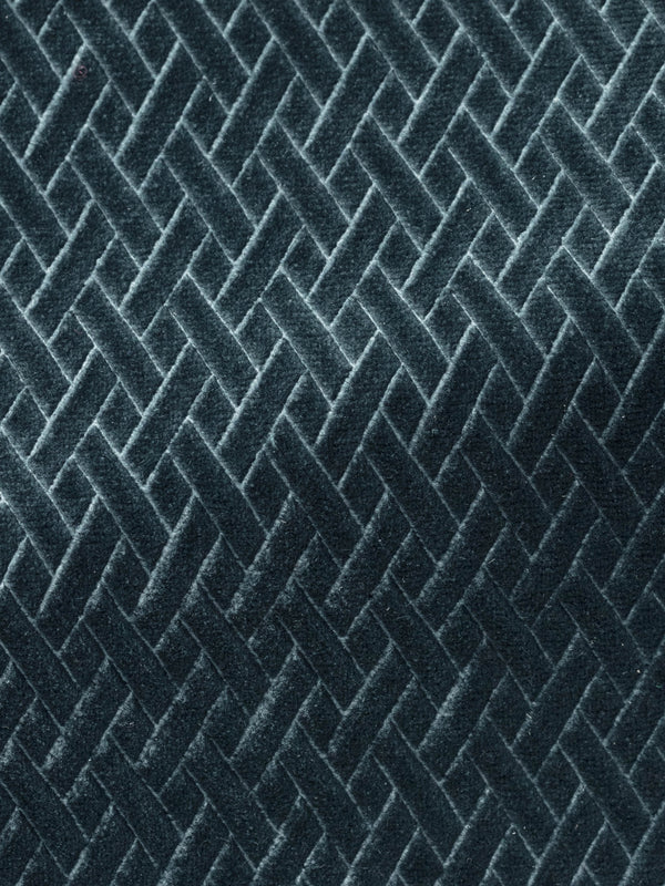 Made-to-Measure smoking – Eve001