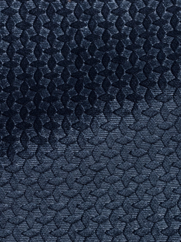 Made-to-Measure smoking – Eve003