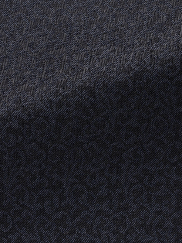 Made-to-Measure smoking – Eve006