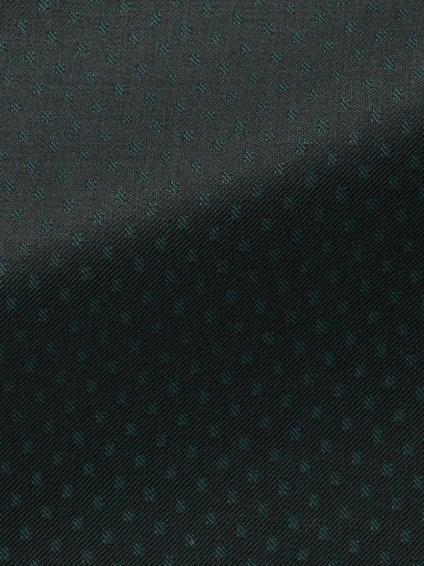 Made-to-Measure smoking – Eve010